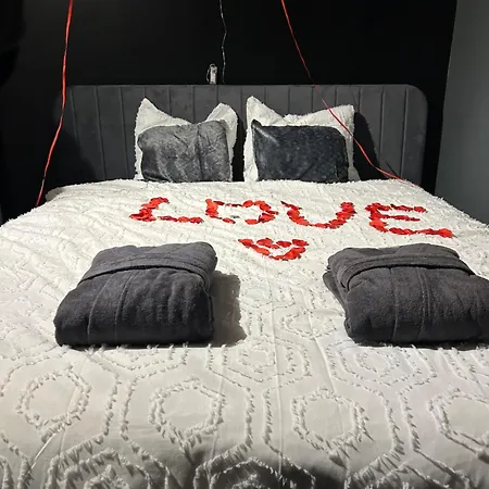 Loveconcon